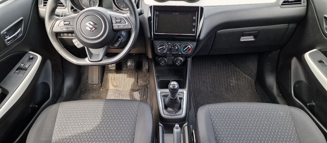 SUZUKI SWIFT 1.2 HYBRID 83CH PRIVILEGE